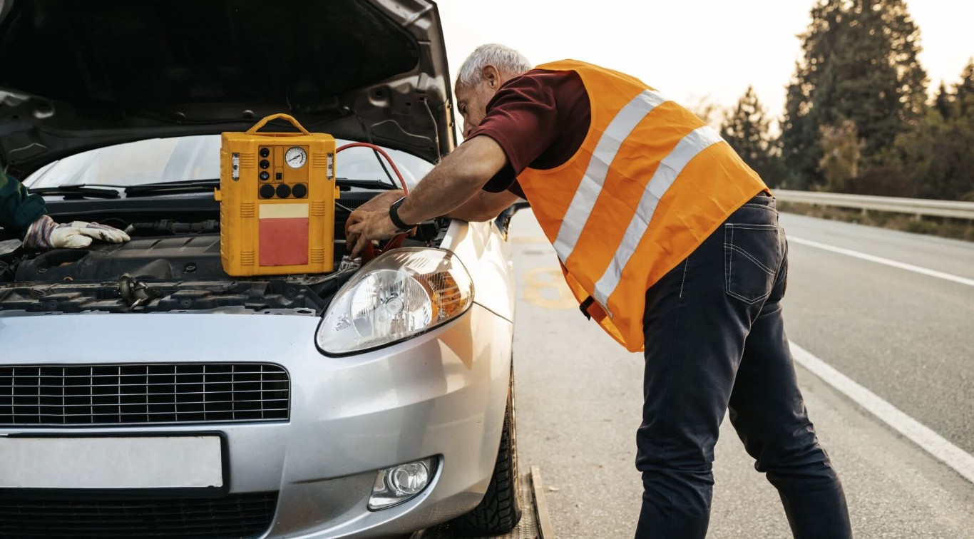 Roadside Assistance service in Madera, CA